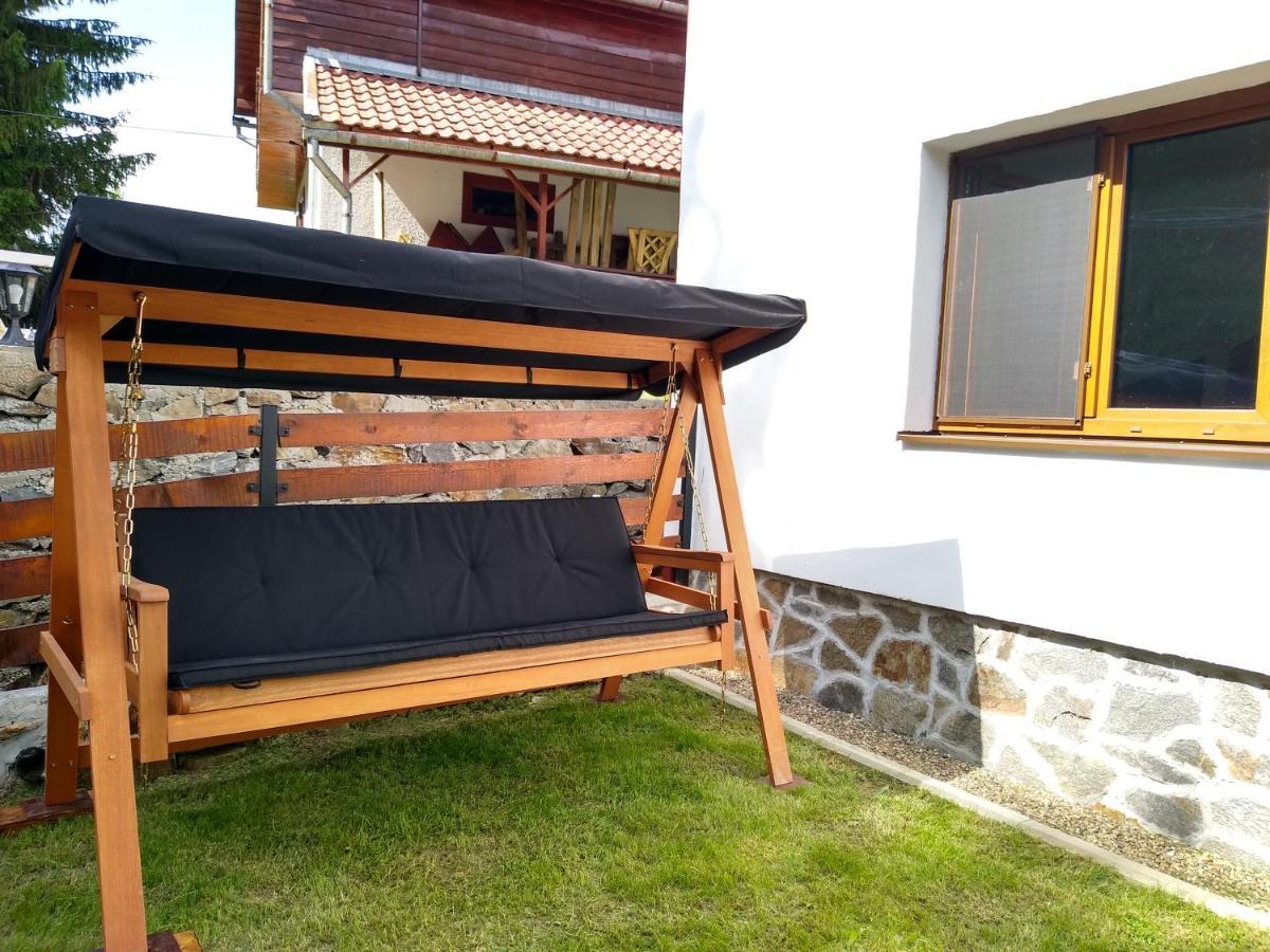 New And Comfortable Two Bedroom House Gărâna Exterior photo