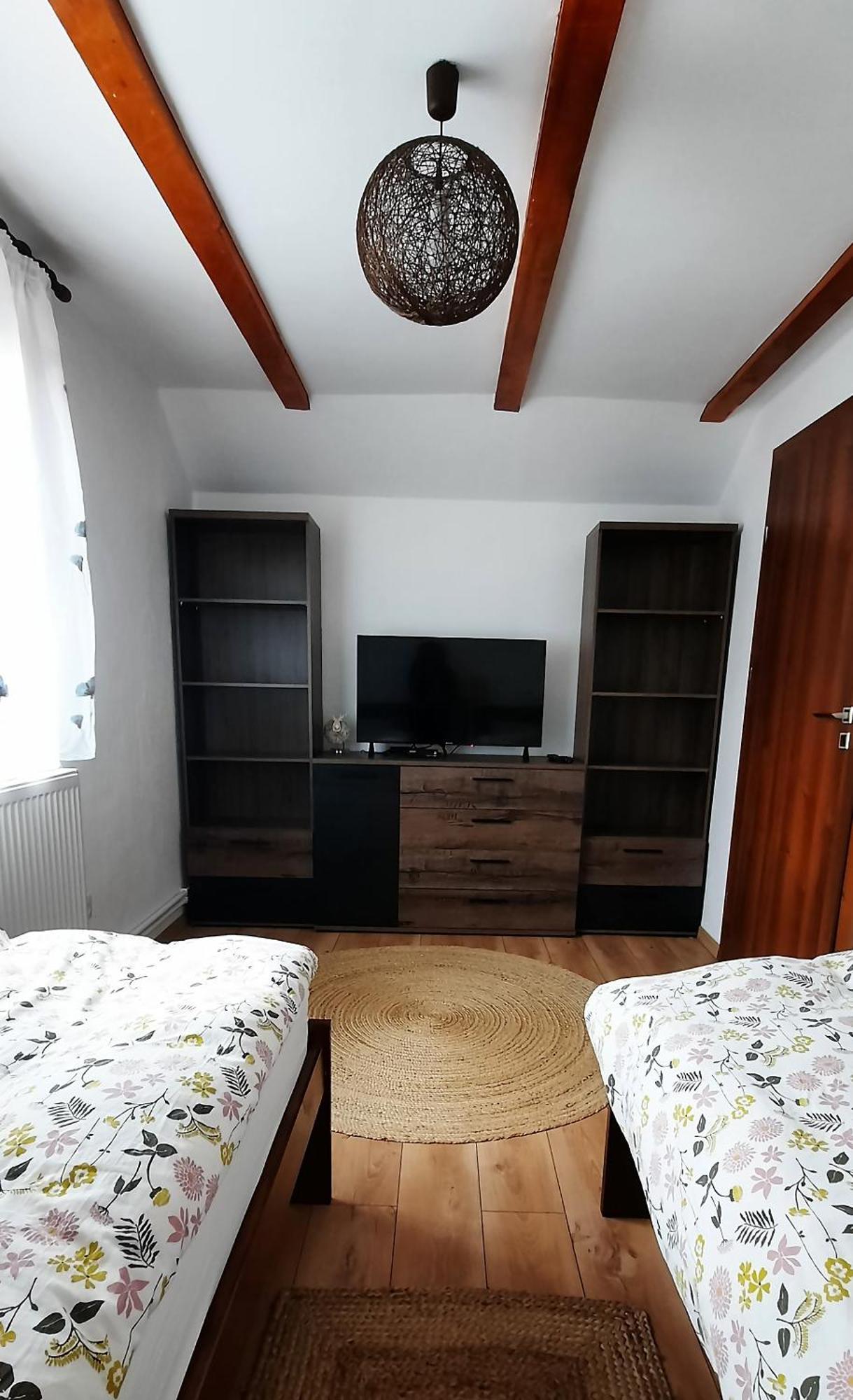 New And Comfortable Two Bedroom House Gărâna Exterior photo